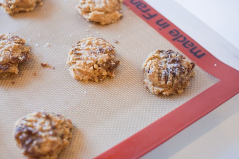 Salted Peanut Butter Cookies with Nutella Swirl from freshandfoodie.com @freshandfoodie