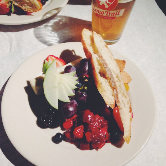 Cheese plate at Leunig's Bistro from freshandfoodie.com @freshandfoodie